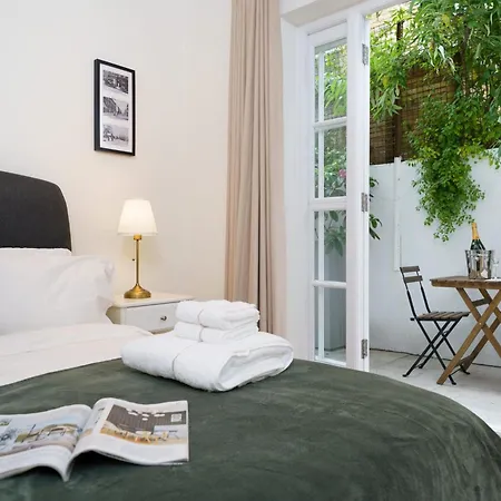 2 Bedroom Flat In Pimlico & Westminster Londra Esterno foto