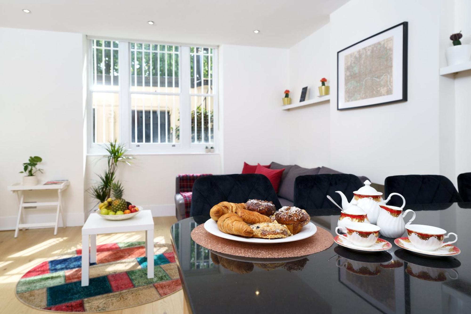 2 Bedroom Flat In Pimlico & Westminster * London